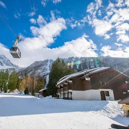 Sainte-foy-l'argentiere Sleeps 3 * Chamonix